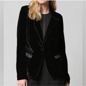 FATE black velvet blazer